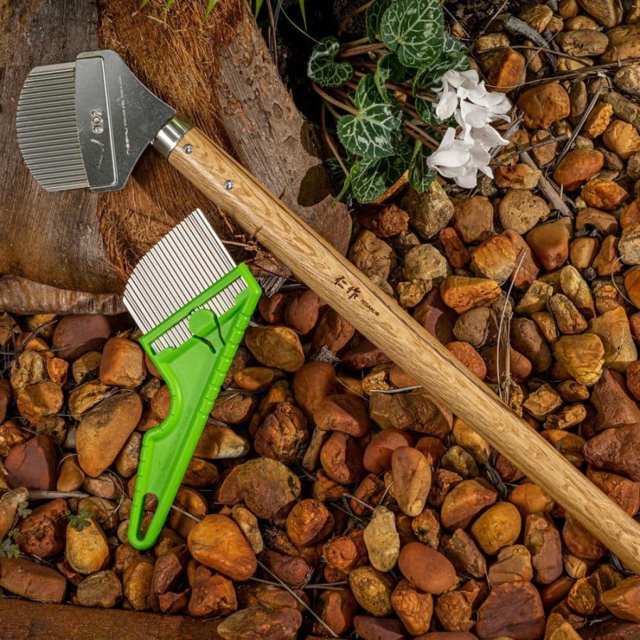 Garden Center * | Nisaku 3 In. Blade Stainless Steel Angled Weeder